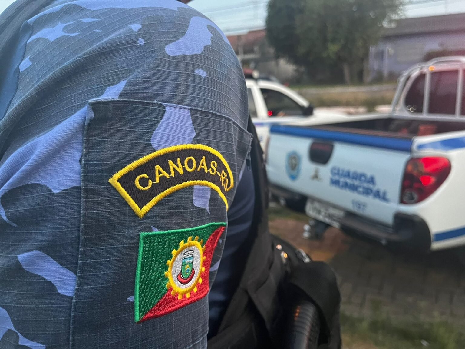 Guarda Municipal Prende Homem Por Tr Fico De Drogas Em Canoas O