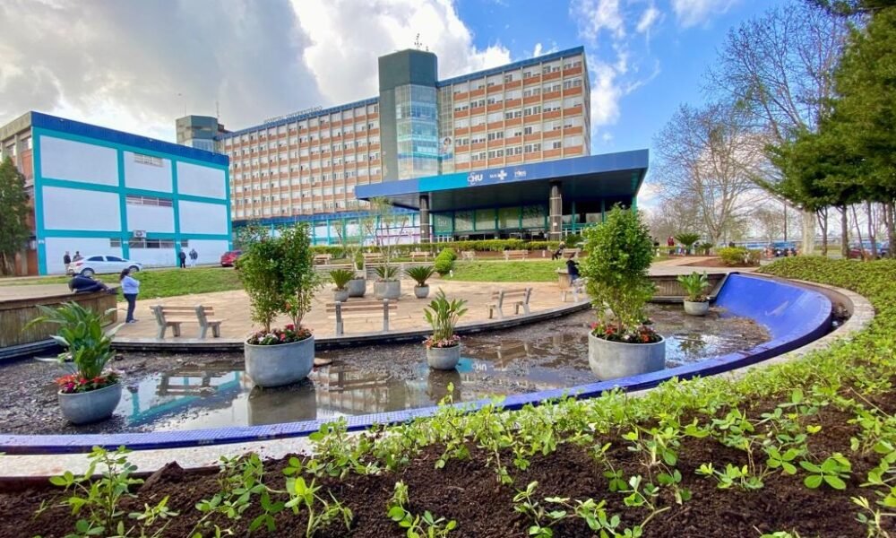 Hospital Universitário de Canoas paga salários e regulariza situação com fornecedores