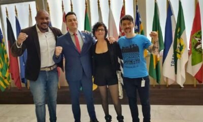 Canoense participa de Ato de Instalação da Frente Parlamentar Antifascista na Assembleia / Márcio Chagas, Leonel Radde, Letícia Uequed e Renato Judz