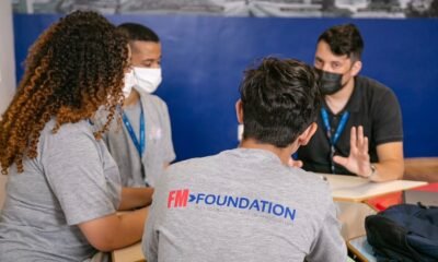 Empresa especializa adolescentes para atuarem no mercado de trabalho em Canoas/Divulgação