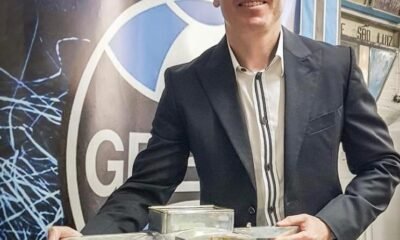 Ex-zagueiro da seleção brasileira Anderson Polga é preso durante encontro com ex-colegas na Arena do Grêmio/Arquivo Pessoal