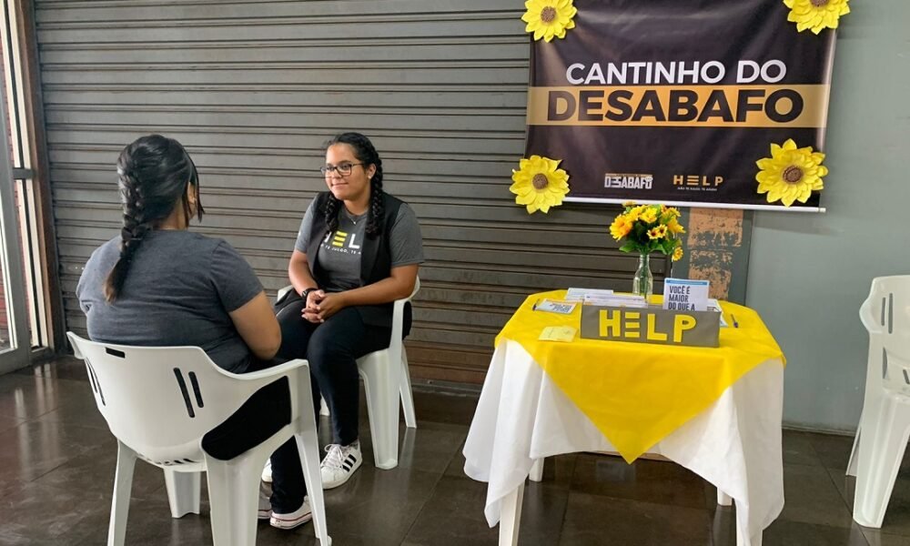 VIDA SOBRE TRILHOS: Estação Canoas da Trensurb recebe novamente ação do Projeto Help/Divulgação Projeto Help