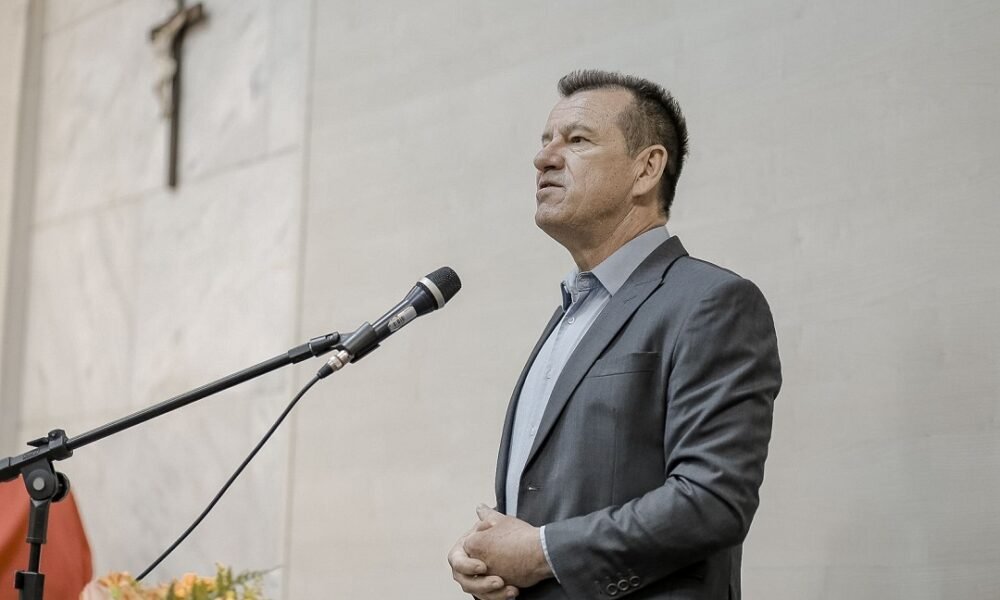 Ex-jogador de futebol Dunga recebe o Título de Cidadão Canoense - Foto: Bruna Ourique