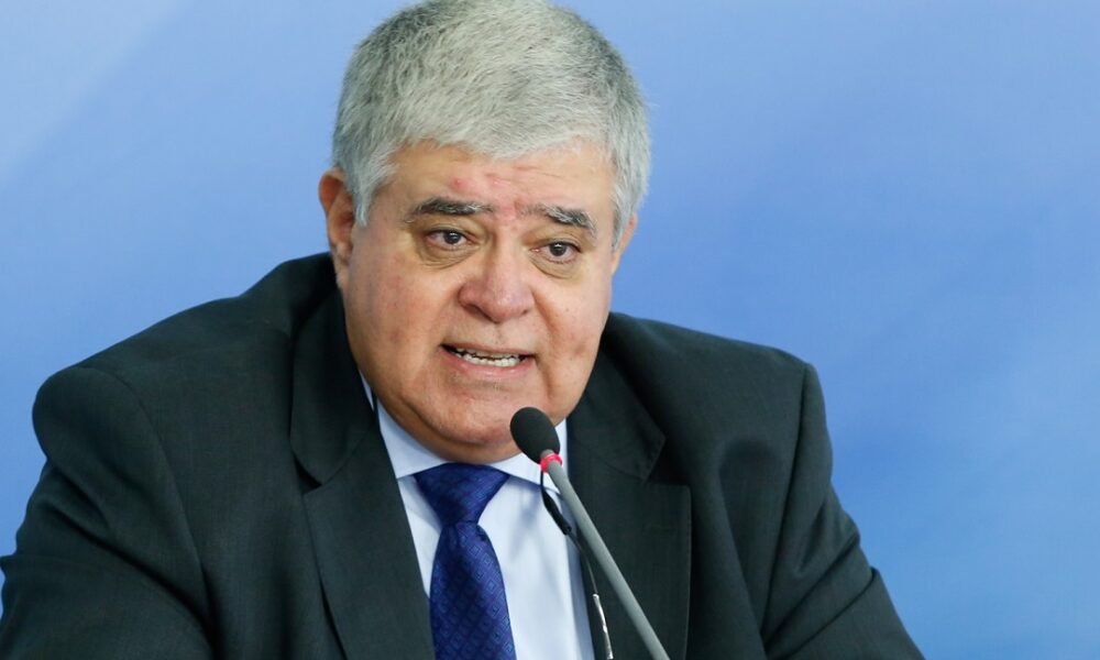 Palmas para um derrotado (por Carlos Marun- Ex-Ministro de Estado)