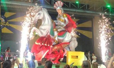 CARNAVAL RIO: Comemoração ao dia nacional do samba e lançamento do álbum de sambas enredos 2024