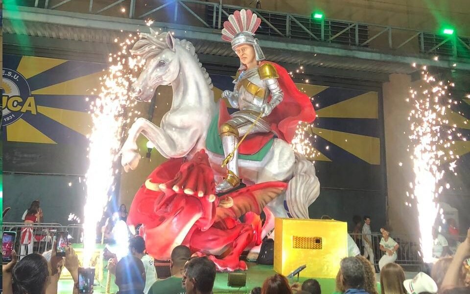 CARNAVAL RIO: Comemoração ao dia nacional do samba e lançamento do álbum de sambas enredos 2024