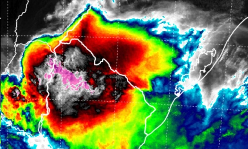 Canoas tem alerta para risco de temporais na cidade
