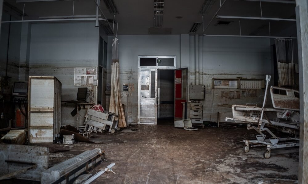 Limpeza e recuperação do HPS de Canoas são iniciadas; não há previsão de retorno - Foto: Joshua Straccioni