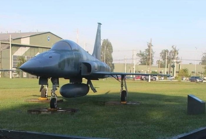 F-5 Base