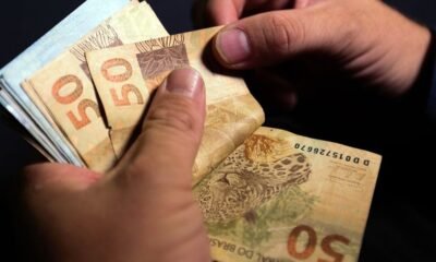 Prefeitura de Canoas antecipa segunda parcela do 13º salário para esta terça-feira, 10