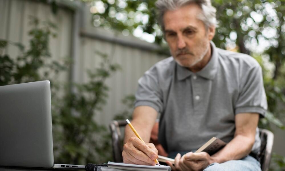 Última semana para matrículas na EJA e na Educação Profissional da Rede Estadual