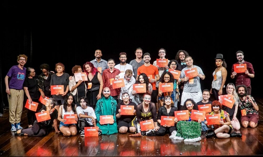Cursos profissionalizantes de formação artística com preços populares em Canoas - Foto Tony Capellão 5