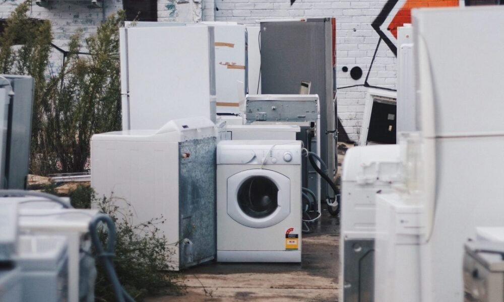 Atingidos pelas enchentes têm até 31 de dezembro para adquirir eletrodomésticos com restituição de imposto