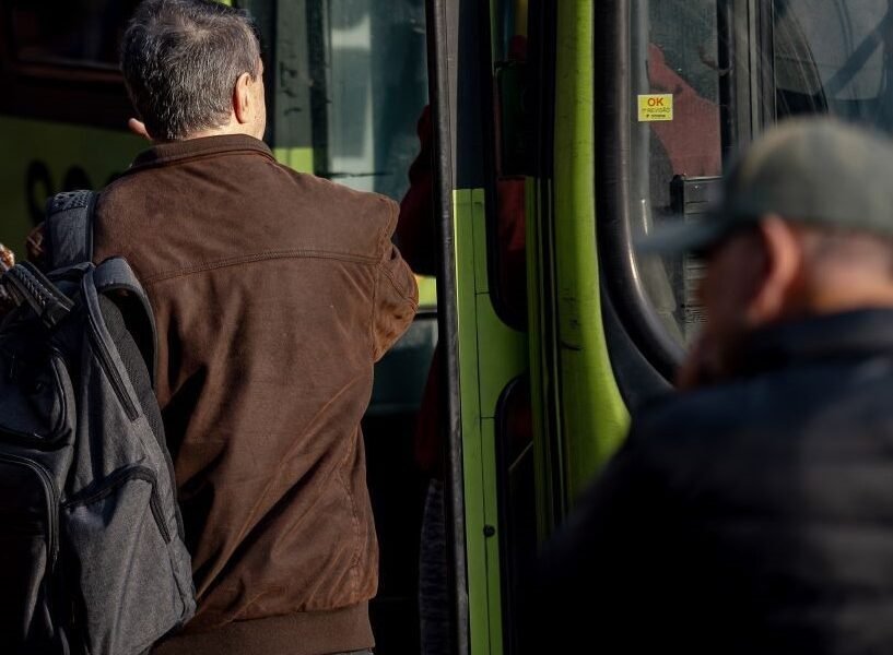Linha de ônibus Província de São Pedro começa a operar e atravessa lado Oeste até o Centro de Canoas