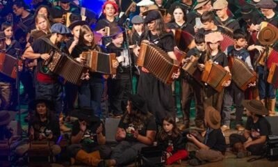 Assembleia Legislativa RS lança edital de seleção de artistas para o Sarau do Solar 2025