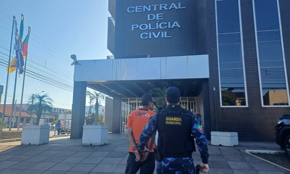 Guarda Municipal prende suspeito por tráfico de drogas no bairro Rio Branco, e Canoas