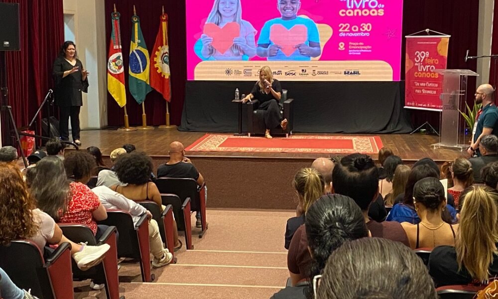 Escritora e roteirista Leticia Wierzchowski fala sobre suas obras na 39º Feira do Livro