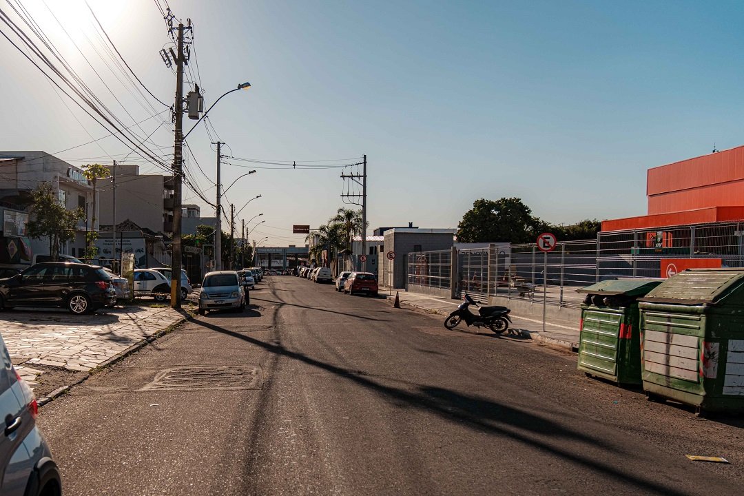 Rua André da Rocha passa a ter sentido único a partir desta segunda-feira, 18