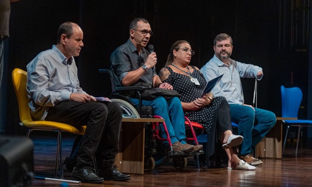 Inclusão e acessibilidade são temas de seminário no Teatro do Sesc Canoas