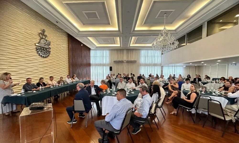 Cics Canoas completa 85 anos de fundação