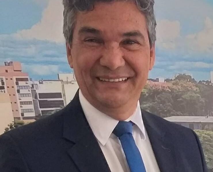 Diretor do Hospital Universitário de Canoas, Edemar da Costa morre em acidente de carro