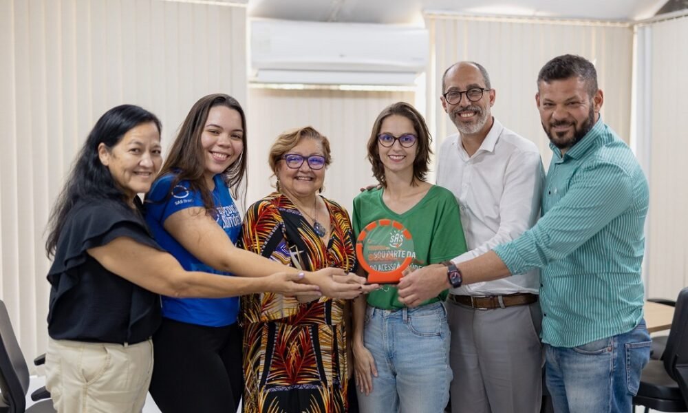 Secretaria da Saúde de Canoas recebe Troféu Compromisso Social da SAS Brasil