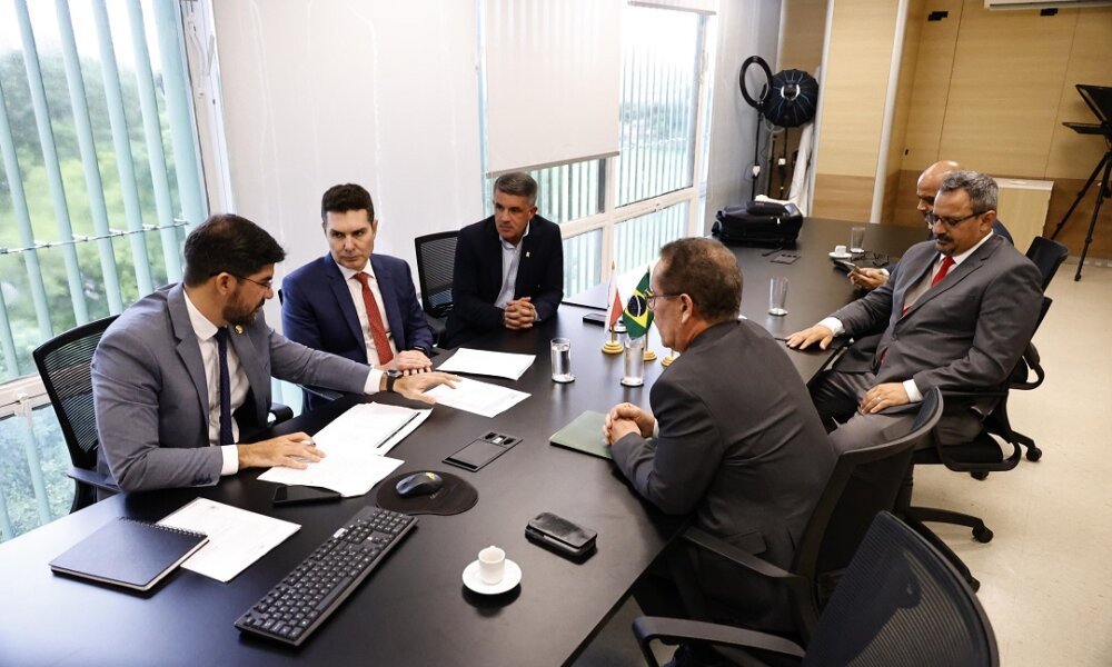 Em Brasília, Airton Souza se reúne com secretários para tratar de políticas habitacionais a afetados na enchente em Canoas