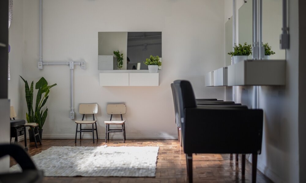 Programa visa combater a violência doméstica através da autonomia financeira para mulheres em Canoas