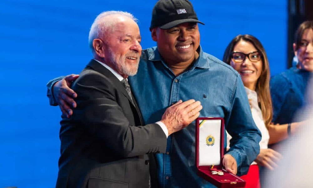 Gaúcho Rafa Rafuagi recebe Ordem do Mérito Cultural do governo federal