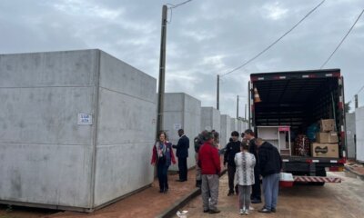 Governo inicia transferência de abrigados no Centro Humanitário de Acolhimento em Porto Alegre
