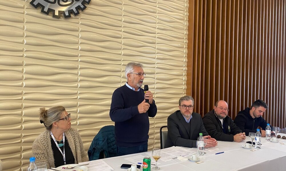 Na CICS, deputado federal Busato se posiciona contra aumento de impostos em Canoas