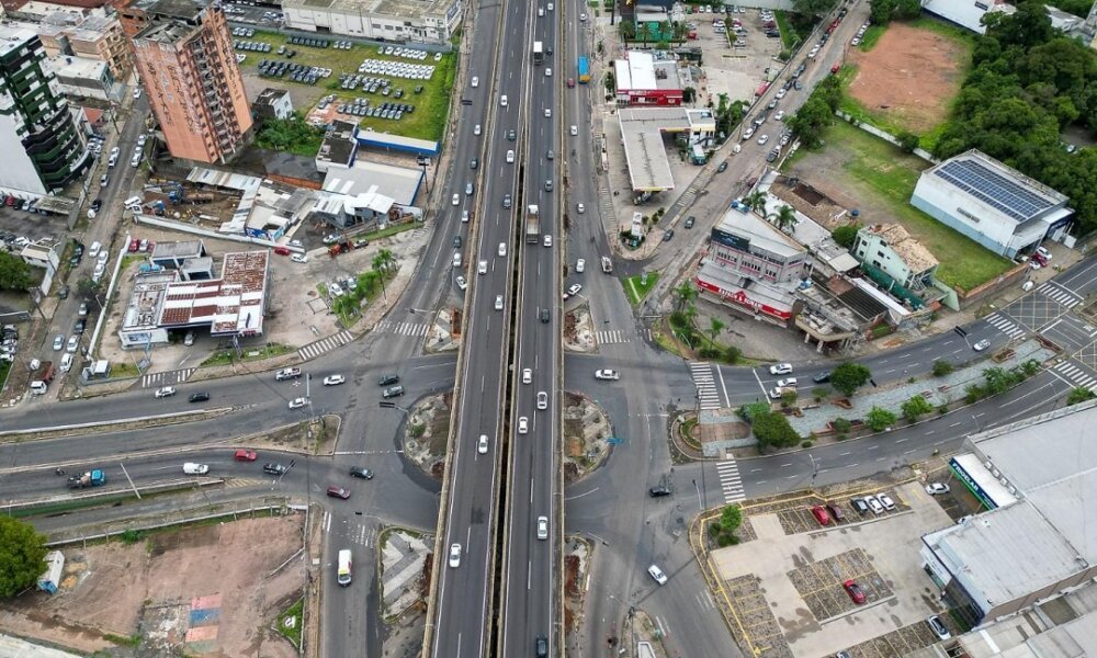 Prefeitura envia à Câmara projeto que altera regras do ISSQN e prevê reajuste de até 5% para 2026