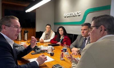 Prefeito de Canoas se reúne com Simers para buscar apoio na contratação de pediatras para o Hospital Universitário