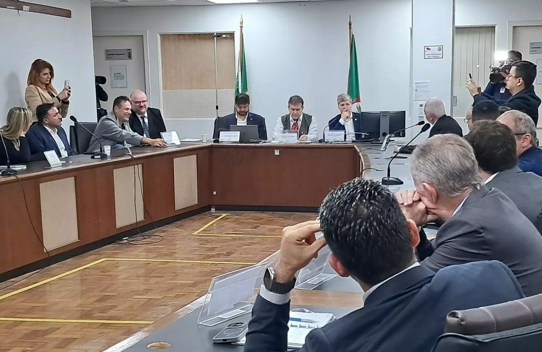 Seminário na Assembleia Legislativa do Rio Grande do Sul debate desassoreamento dos rios
