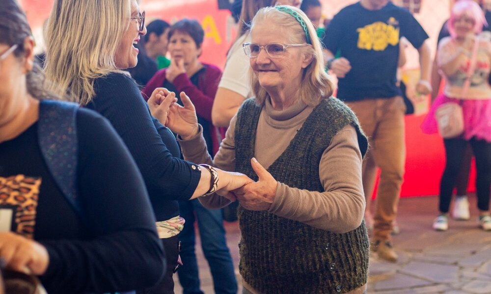 Baile Inclusivo celebra integração na XXVIII Semana Municipal da Pessoa com Deficiência