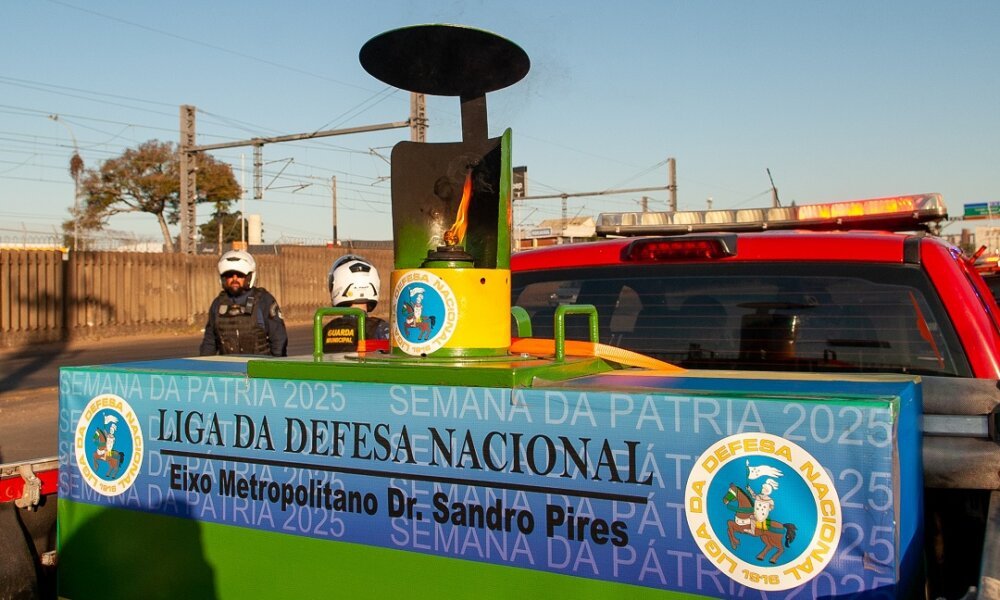Chama do Fogo Simbólico da Pátria fica em Canoas até 1º de setembro