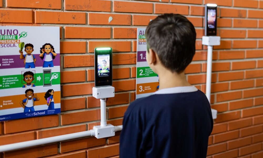 Sistema de reconhecimento facial é lançado nas escolas municipais de Canoas