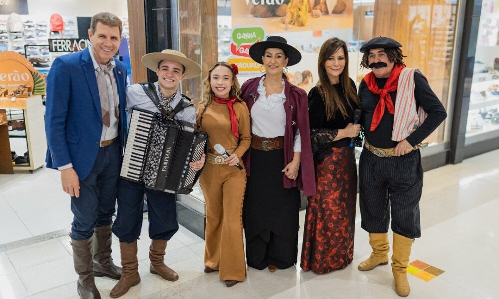 Canoas recebe ação da campanha Ganha-Ganha Farroupilha com presença de artistas tradicionalistas