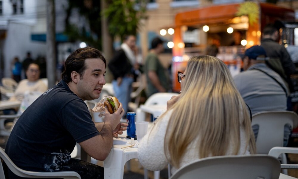 Food Trucks poderão se inscrever para participar do “Drive Solidário” na Praça Emancipação