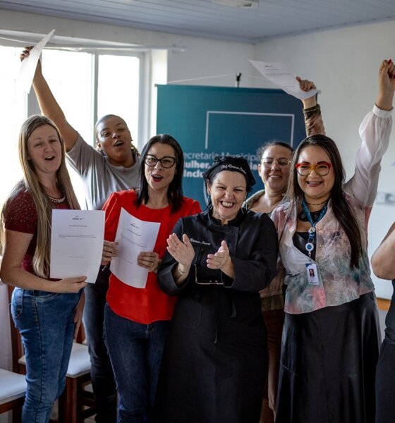 Mulheres concluem curso “Monte seu Delivery” e recebem certificados em Canoas