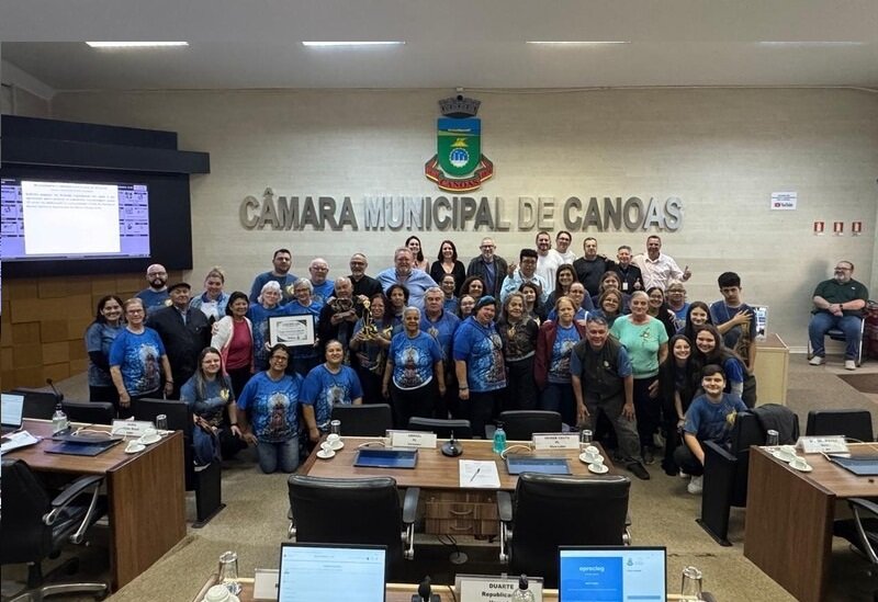 Paróquia Nossa Senhora Aparecida é homenageada na Câmara pelos seus 30 anos de história no Guajuviras