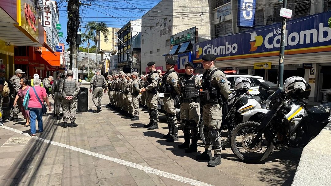 A Brigada Militar deu início, na manhã da quinta-feira, 27, à Operação Papai Noel em Canoas. A abertura oficial foi realizada no Calçadã