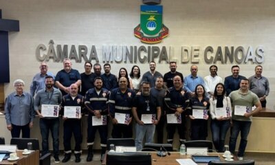 SAMU é homenageada na Câmara de Vereadores de Canoas pelos 20 anos de atuação na cidade