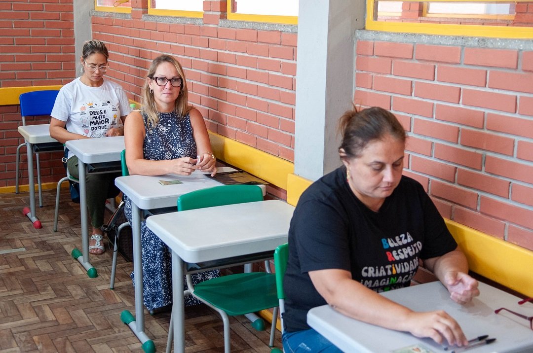 Canoas realiza eleição para diretores e vices das escolas municipais nesta sexta; voto é aberto a estudantes, pais e professores