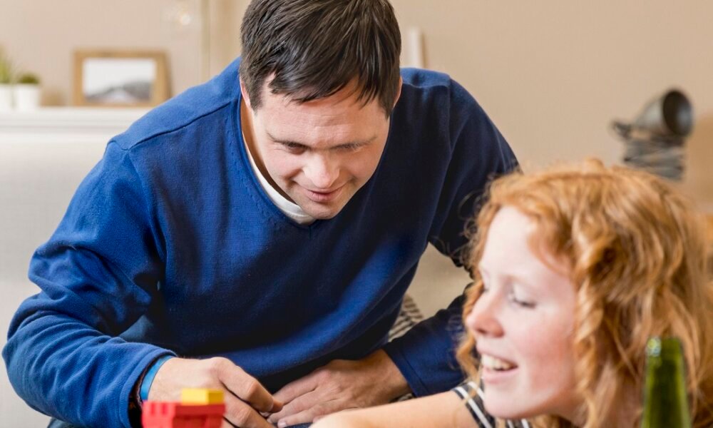 Mutirão de Vagas para Inclusão promove oportunidades durante a Semana de Conscientização do Autismo em Canoas