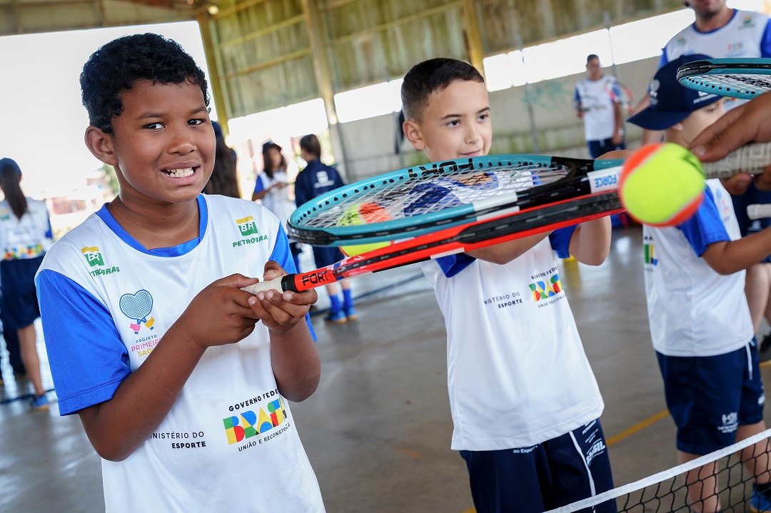 Projeto social Primeiro Saque faz evento aberto à comunidade no bairro Guajuviras 