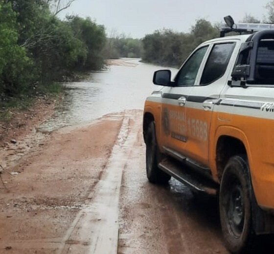 Chuvas deixam 18 rodovias estaduais com bloqueios totais ou parciais no Rio Grande do Sul
